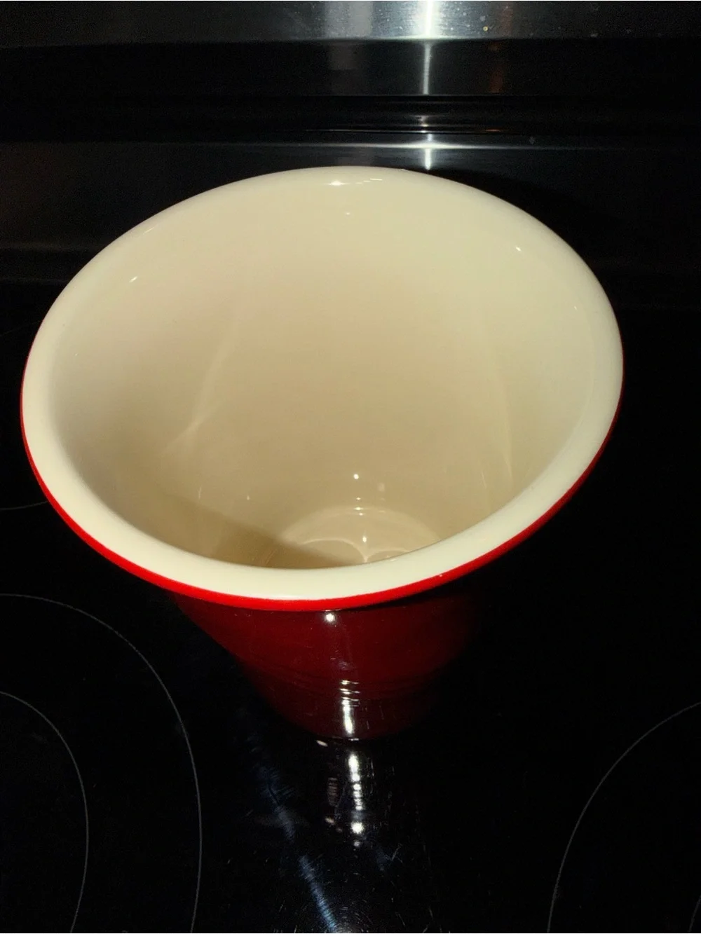 New Le Gourmet Chef Red Wave Stoneware Cannister  7in Tall